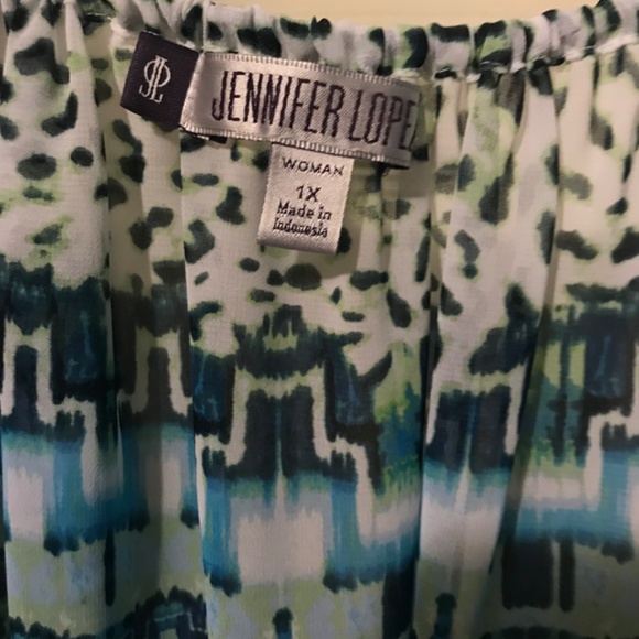 Pretty plus blouse - Picture 3 of 3